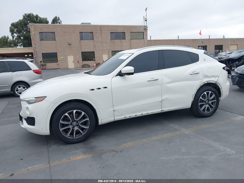 2017 Maserati Levante white other gasoline ZN661XUL1HX207292 photo #3