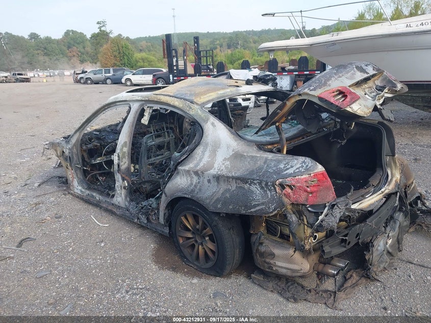 WBA5A5C58ED508138 2014 BMW 5ER photo no. 3