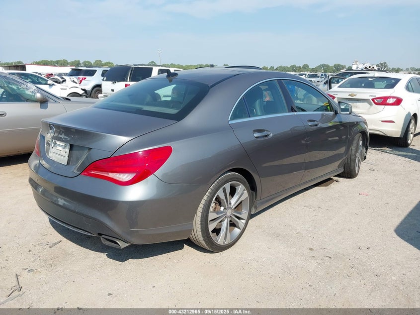 2015 MERCEDES-BENZ CLA 250 WDDSJ4EBXFN162128