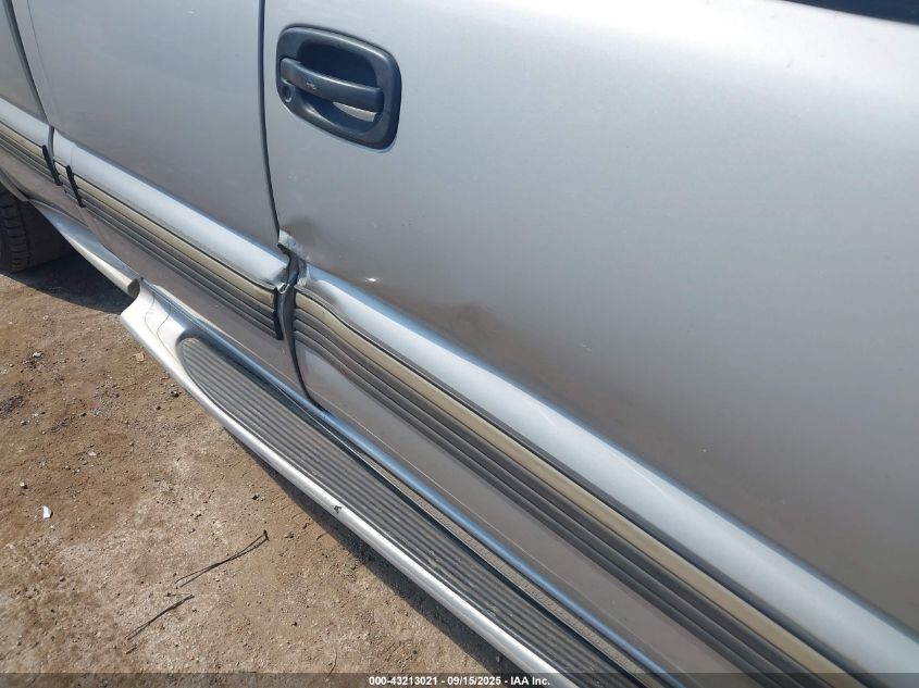 2000 Chevrolet Silverado 1500 Ls VIN: 1GCEC19T2YZ291771 Lot: 43213021