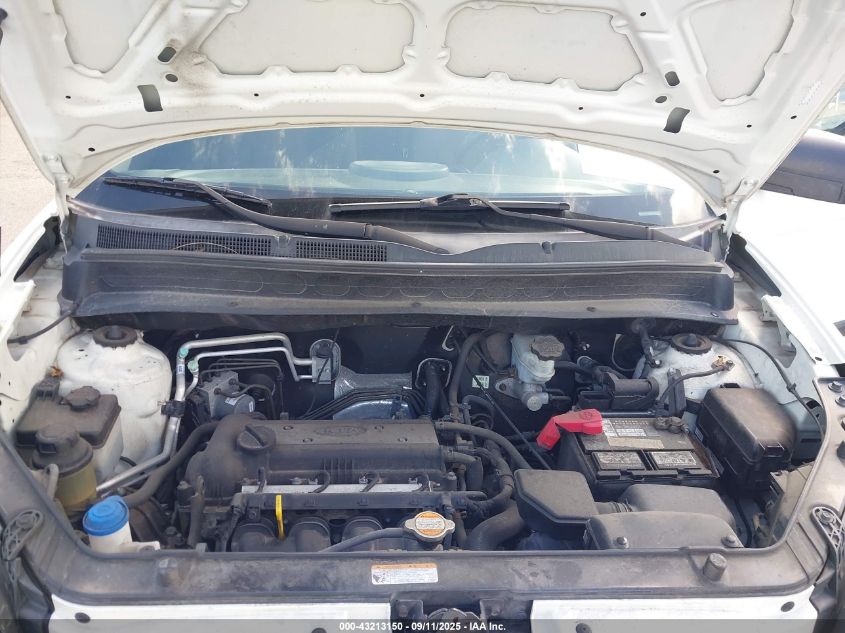 2011 Kia Soul VIN: KNDJT2A14B7304280 Lot: 43213150