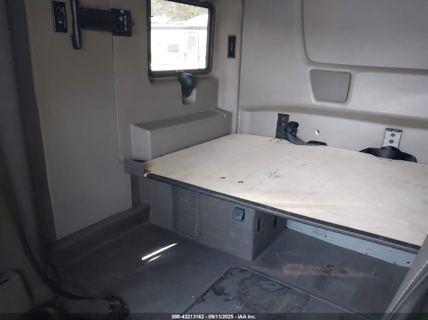 2019 International Lt VIN: 3HSDZAPR4KN334762 Lot: 43213162