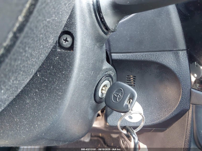 2014 Toyota Corolla L VIN: 2T1BURHE2EC020393 Lot: 43213181