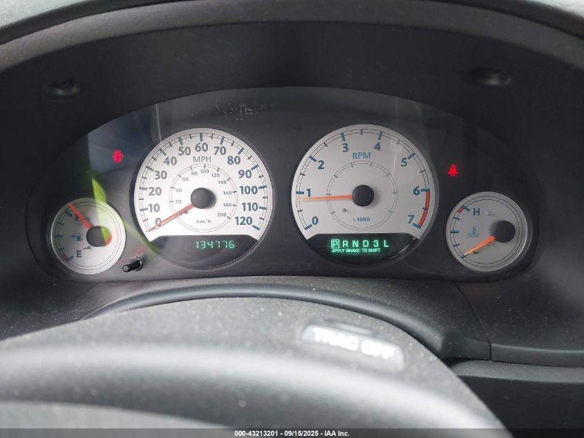 2007 Chrysler Town & Country Touring VIN: 2A4GP54L27R135132 Lot: 43213201