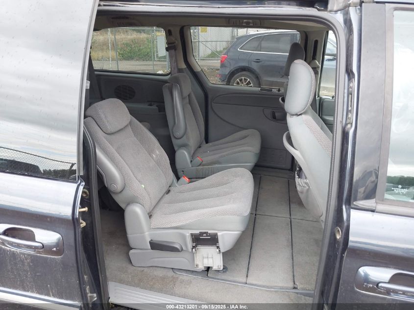 2007 Chrysler Town & Country Touring VIN: 2A4GP54L27R135132 Lot: 43213201