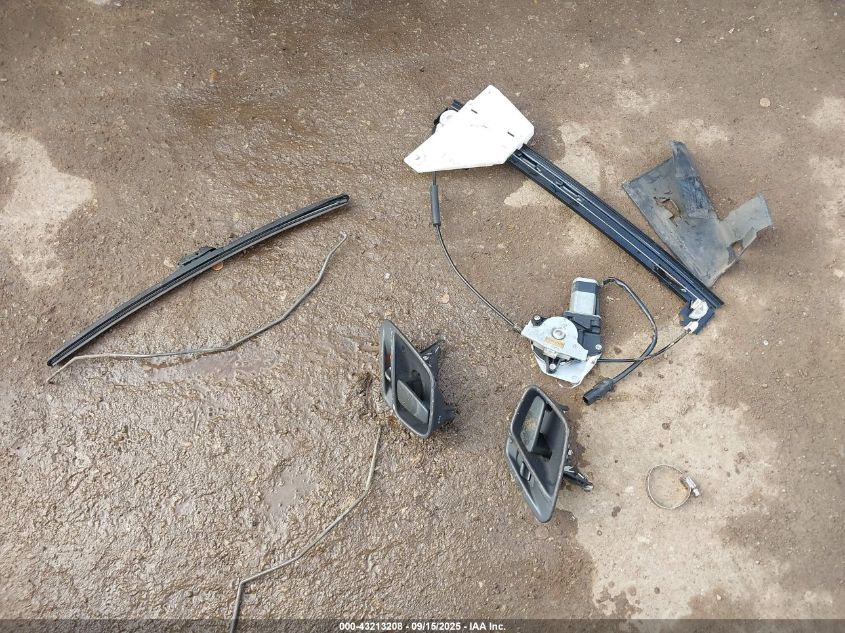 2002 Jeep Grand Cherokee Laredo VIN: 1J4GX48S62C233755 Lot: 43213208