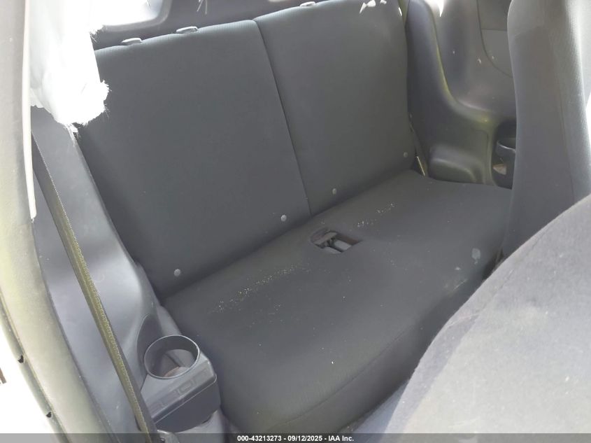 2013 Scion Iq VIN: JTNJJXB05DJ025933 Lot: 43213273