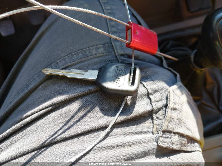 2002 Isuzu Rodeo Ls 3.2L/Lse 3.2L V6/S/S 3.2L V6 VIN: 4S2DM58W124325509 Lot: 43213315