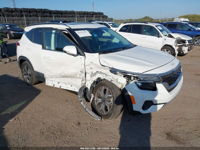 2022 KIA SELTOS EX - KNDERCAA7N7245090
