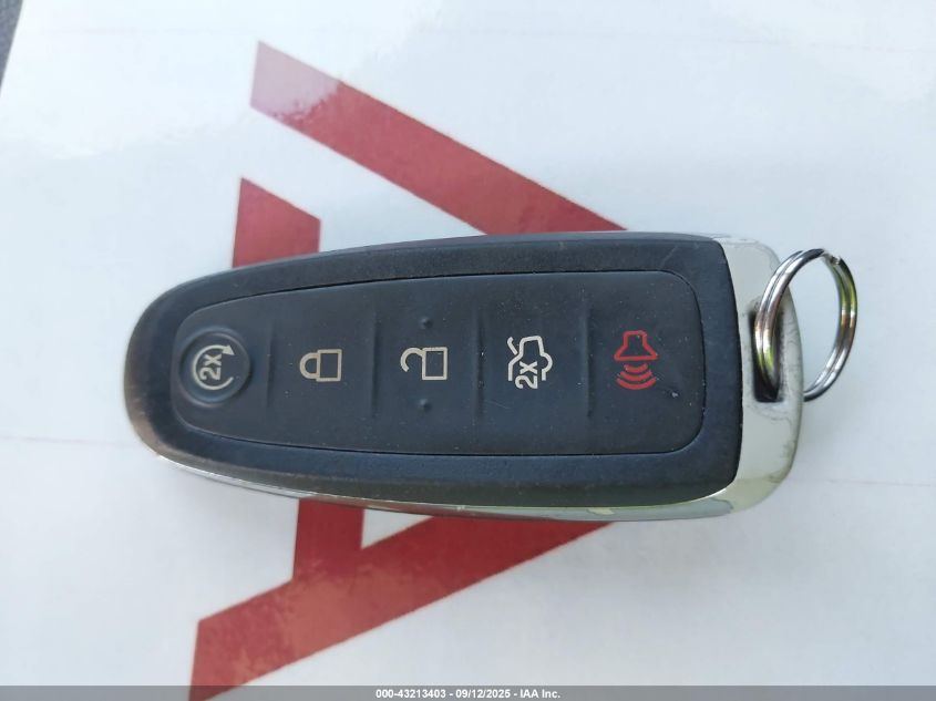 2018 Ford Escape Titanium VIN: 1FMCU0J91JUA20004 Lot: 43213403