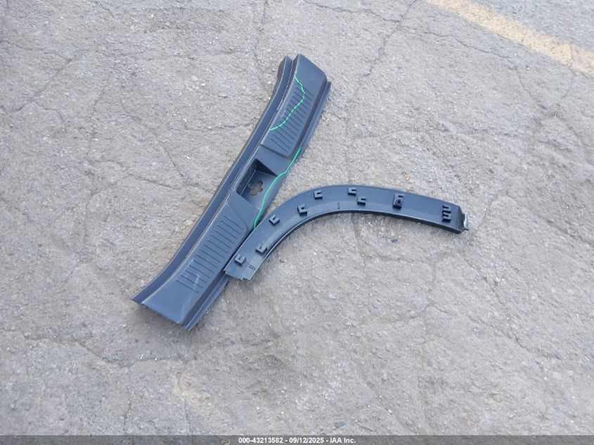 2025 Chevrolet Trax Fwd Lt VIN: KL77LHEP6SC173983 Lot: 43213582