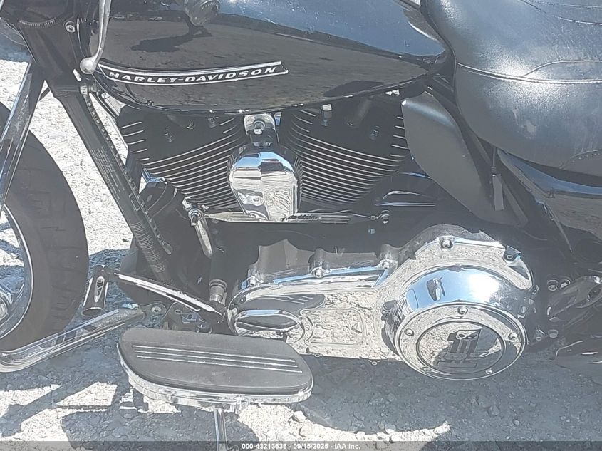 2014 Harley-Davidson Flhx Street Glide VIN: 1HD1KBM19EB708724 Lot: 43213636