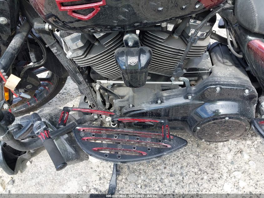 2018 Harley-Davidson Fltrxs Road Glide Special VIN: 1HD1KTC31JB656413 Lot: 43213684