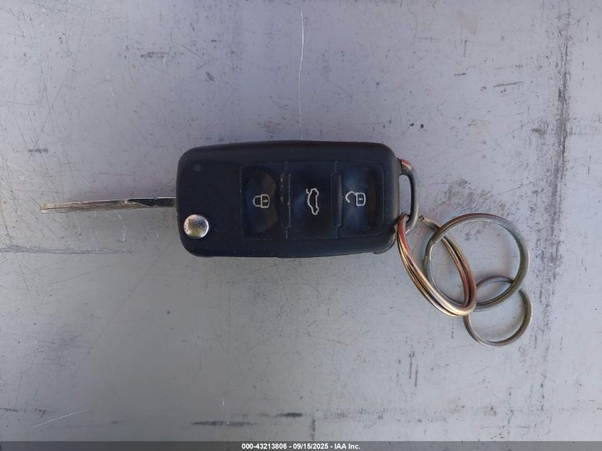 2011 Volkswagen Tiguan S VIN: WVGBV7AX3BW521675 Lot: 43213806