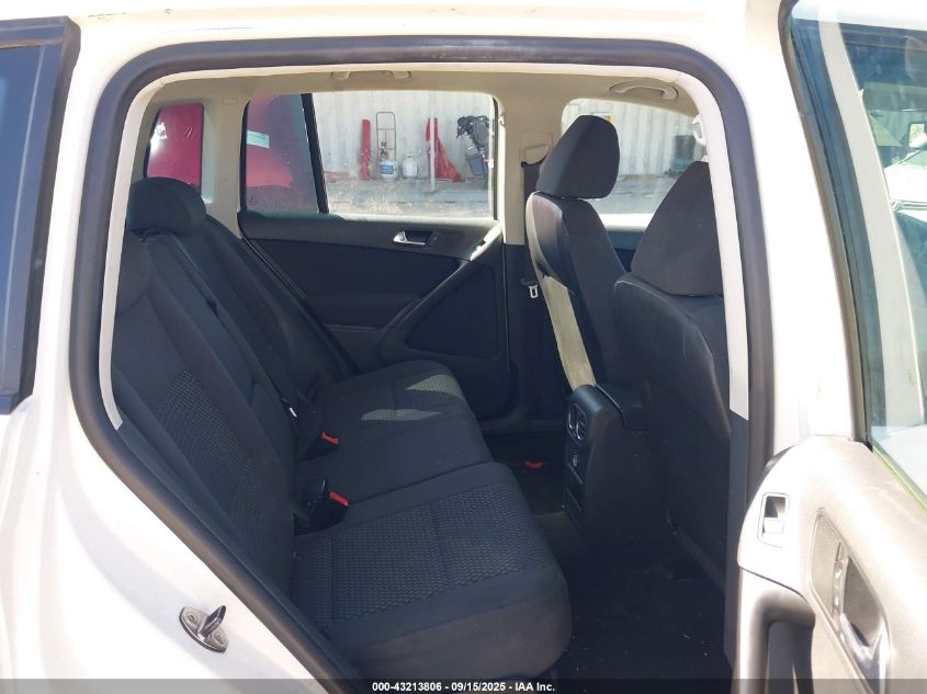 2011 Volkswagen Tiguan S VIN: WVGBV7AX3BW521675 Lot: 43213806