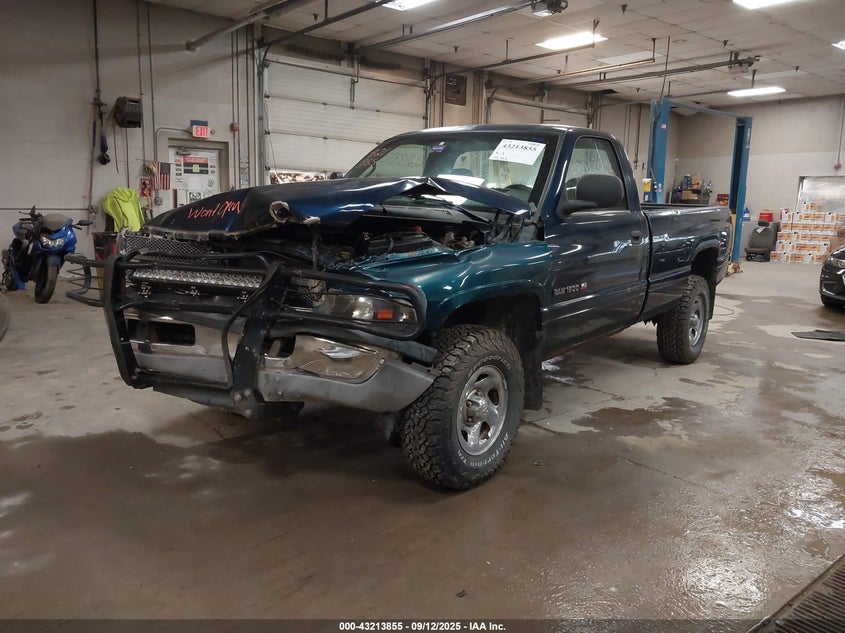 1B7HF16Y4YS590580 2000 DODGE RAM photo no. 2