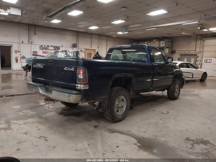 1B7HF16Y4YS590580 2000 DODGE RAM photo no. 4