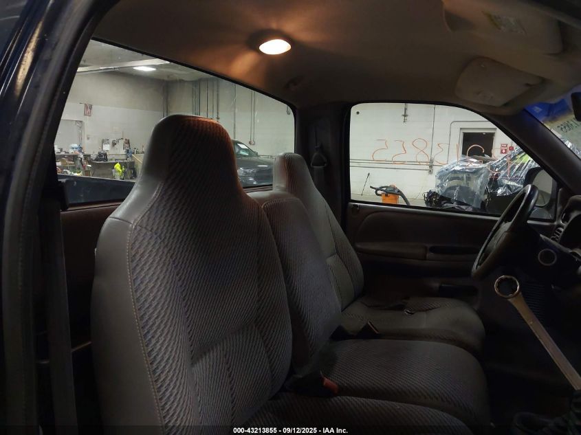 2000 Dodge Ram 1500 St VIN: 1B7HF16Y4YS590580 Lot: 43213855