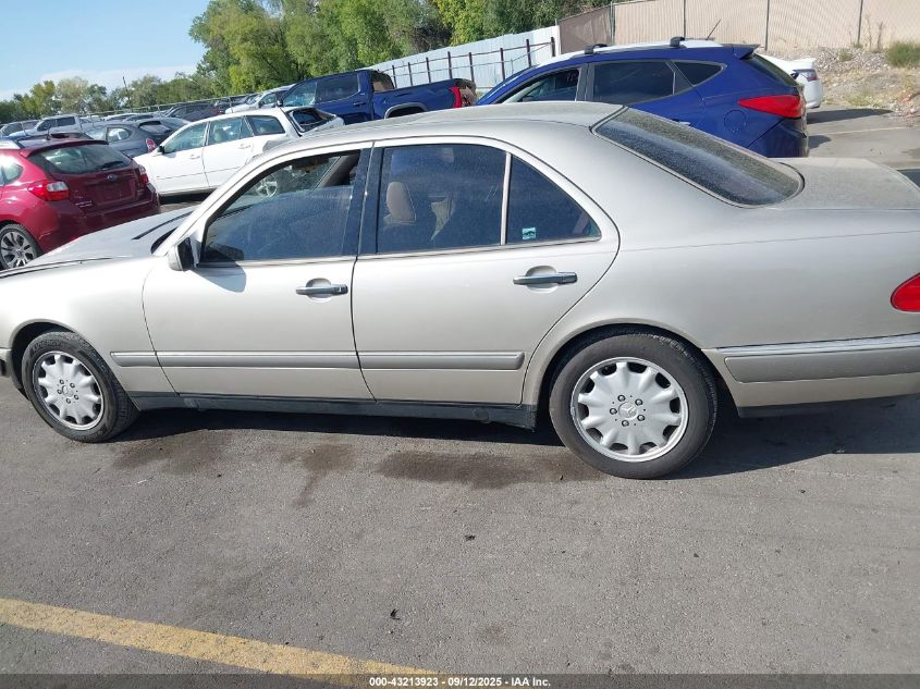 1997 Mercedes-Benz E 320 VIN: WDBJF55FXVJ036372 Lot: 43213923