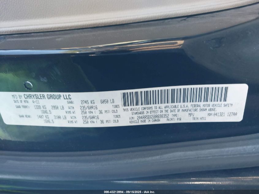 2011 Chrysler Town & Country Touring VIN: 2A4RR5DG5BR698352 Lot: 43213994