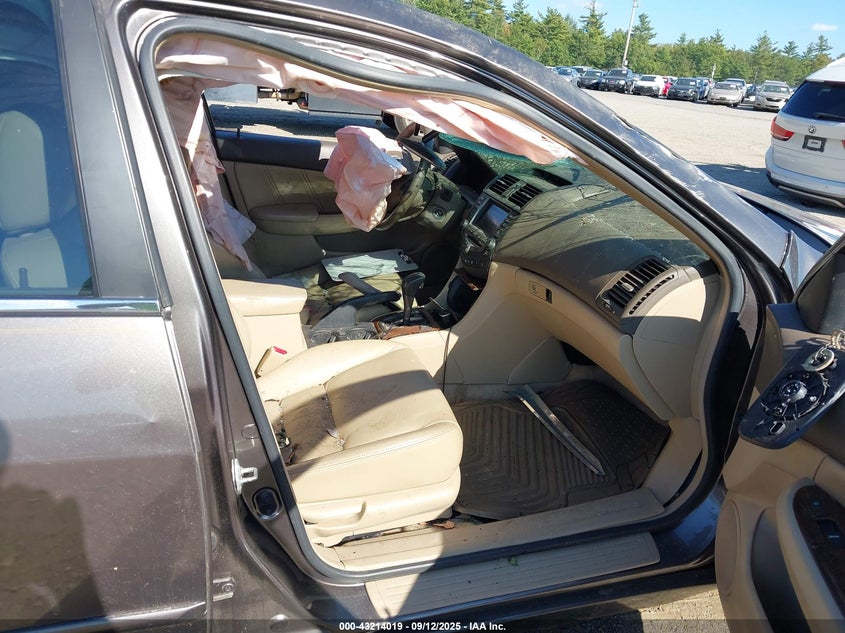 1HGCM56747A000608 2007 HONDA ACCORD photo no. 5