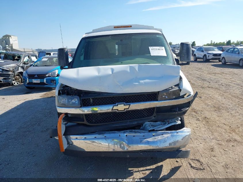 2017 Chevrolet Express Cutaway Work Van VIN: 1GB0GRFG3H1116565 Lot: 43214029