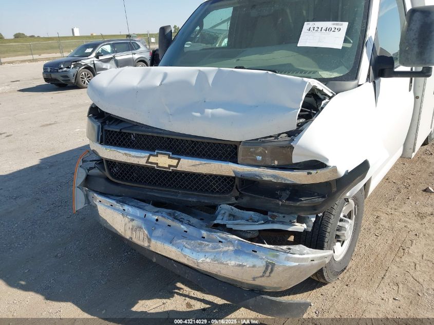 2017 Chevrolet Express Cutaway Work Van VIN: 1GB0GRFG3H1116565 Lot: 43214029