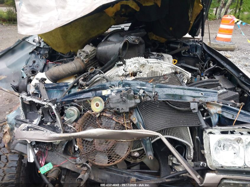 1994 Toyota Landcruiser VIN: FZJ800090676 Lot: 43214045