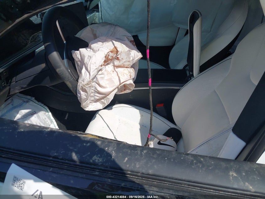 2023 Tesla Model X Plaid Tri Motor All-Wheel Drive VIN: 7SAXCBE60PF428146 Lot: 43214084