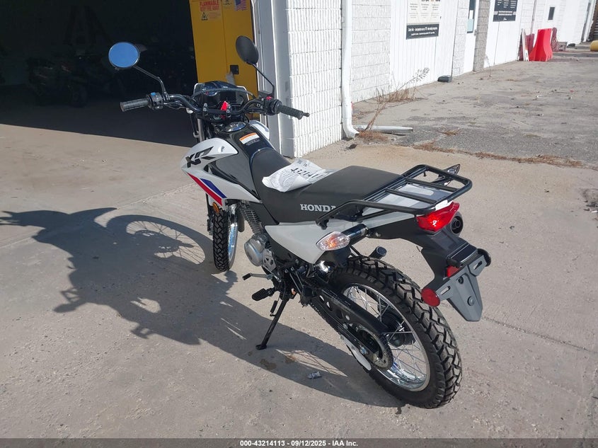 3H1KD1316SD200125 2025 HONDA XR photo no. 3