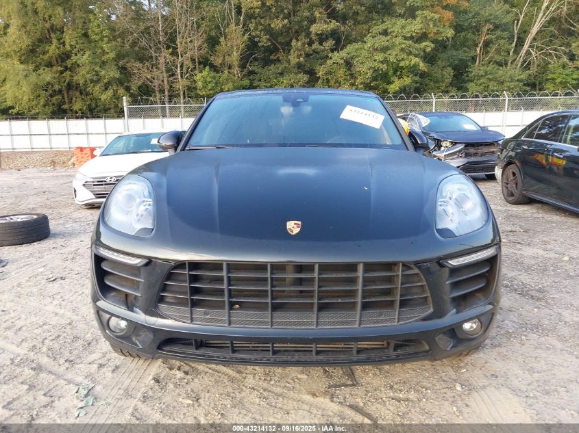 2018 Porsche Macan Sport Edition VIN: WP1AA2A54JLB09390 Lot: 43214132