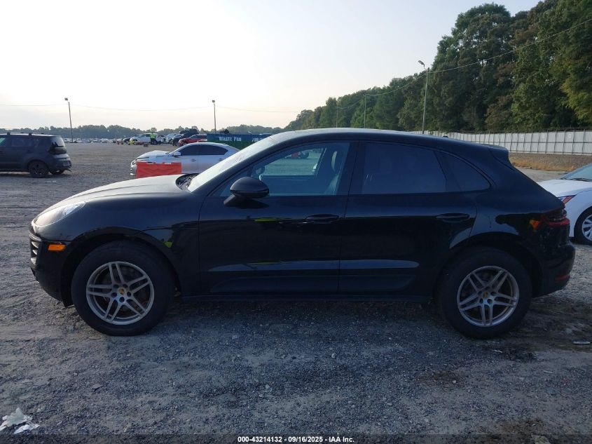 2018 Porsche Macan Sport Edition VIN: WP1AA2A54JLB09390 Lot: 43214132