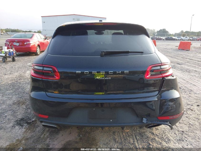 2018 Porsche Macan Sport Edition VIN: WP1AA2A54JLB09390 Lot: 43214132