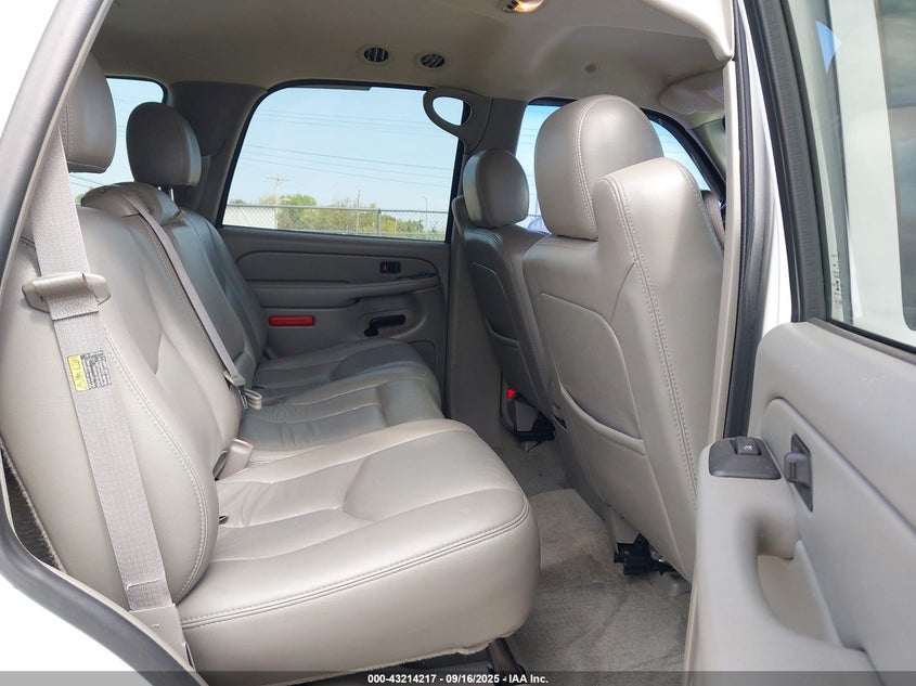 2004 GMC Yukon Slt VIN: 1GKEC13Z14R304425 Lot: 43214217