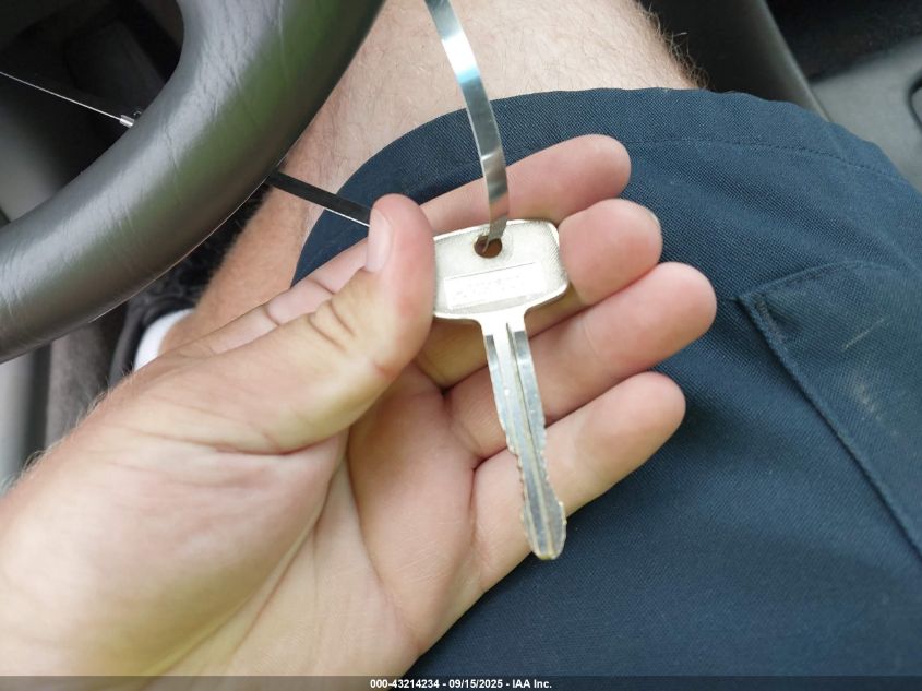 1997 Toyota Camry Le VIN: 4T1BG22KXVU780731 Lot: 43214234