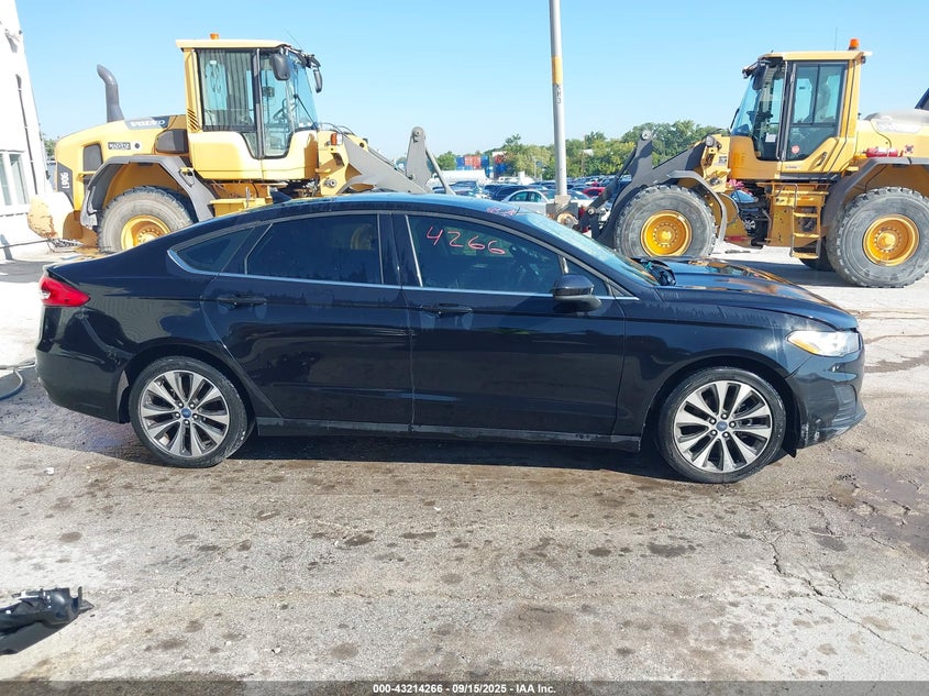 2019 FORD FUSION SE - 3FA6P0T99KR252936