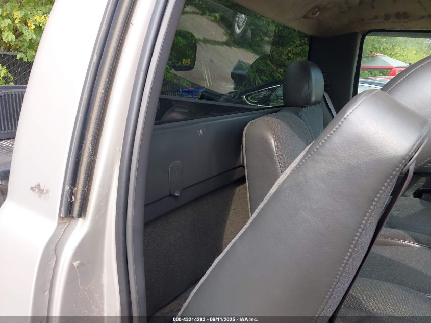 2005 Chevrolet Silverado 1500 Work Truck VIN: 1GCEC14X15Z182336 Lot: 43214293