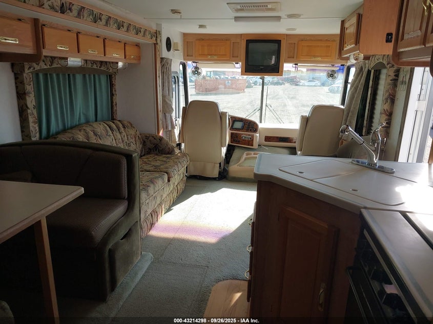 3FCNF53SXYJA04274 2000 FORD F550 photo no. 5