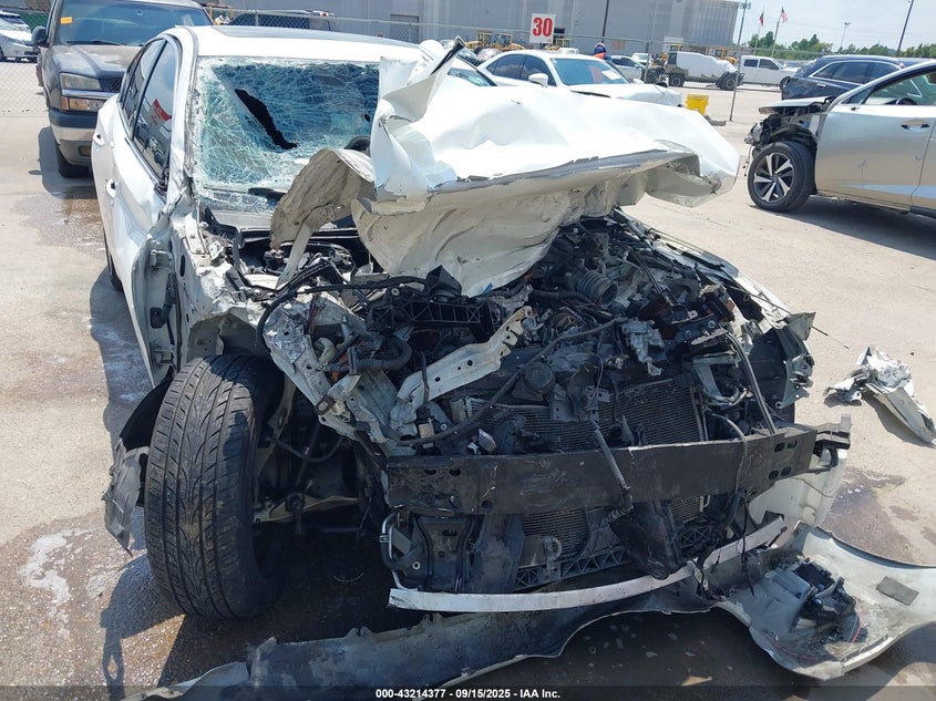 JN1BV7AP9FM357261 2015 INFINITI Q50 photo no. 6