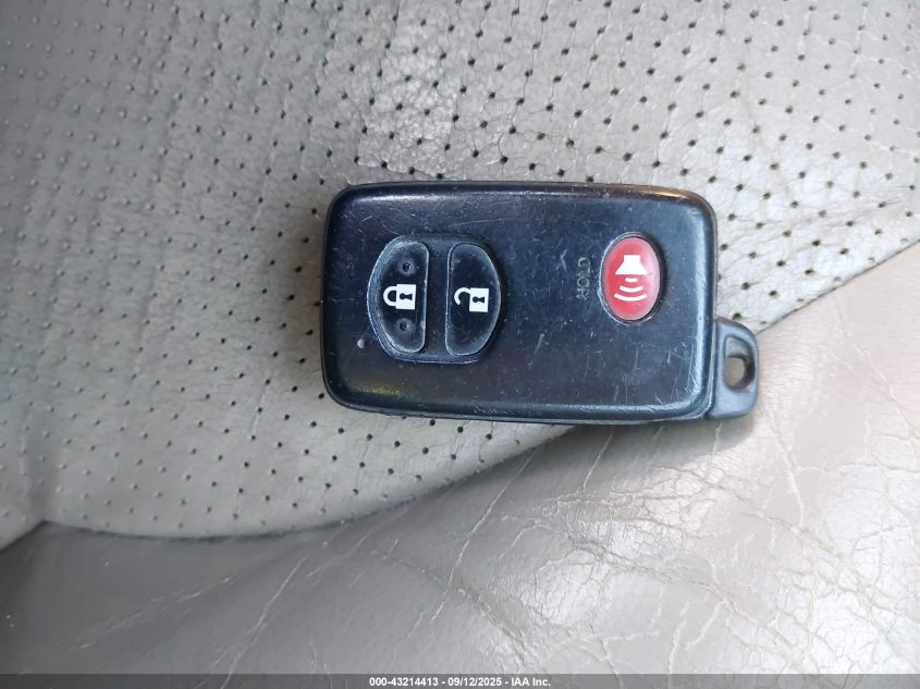 2010 Toyota Rav4 Limited V6 VIN: JTMYK4DV0A5026340 Lot: 43214413