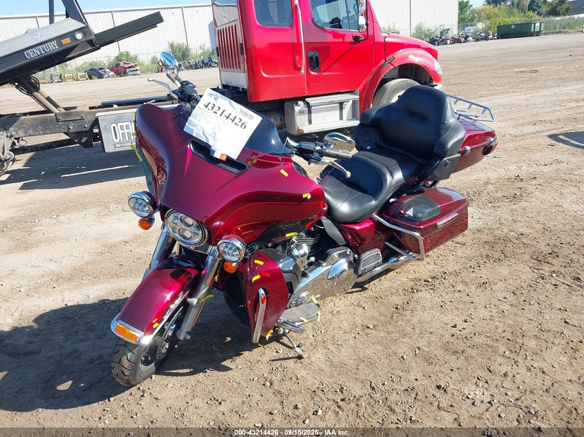 2017 HARLEY-DAVIDSON FLHTK ULTRA LIMITED - 1HD1KED1XHB609254