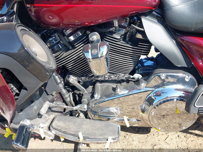 2017 HARLEY-DAVIDSON FLHTK ULTRA LIMITED - 1HD1KED1XHB609254