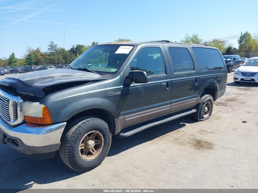 1FMNU41L61ED04704 2001 FORD EXCURSION photo no. 2
