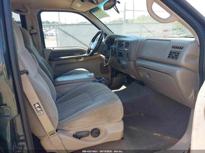 1FMNU41L61ED04704 2001 FORD EXCURSION photo no. 5