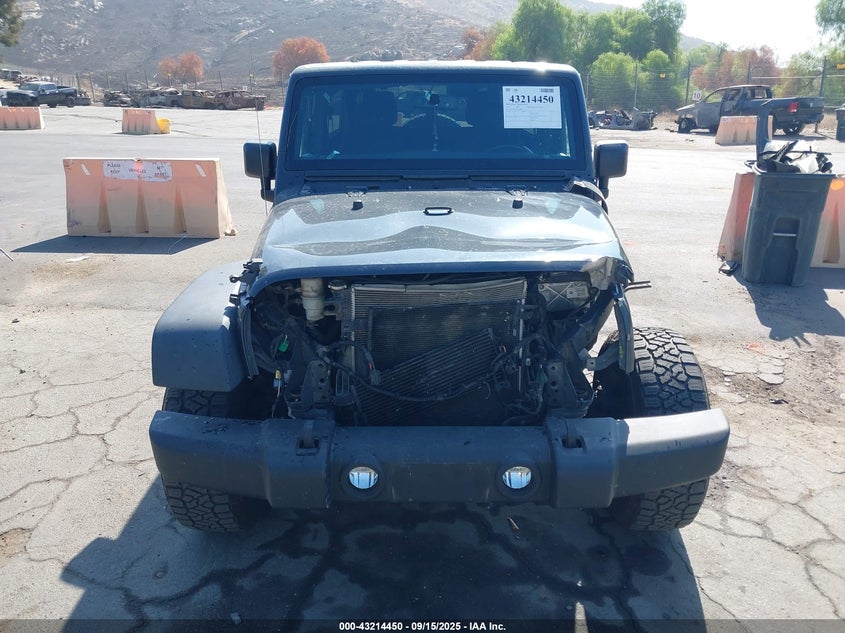 2017 JEEP WRANGLER UNLIMITED SPORT 4X4 - 1C4BJWDG5HL748608