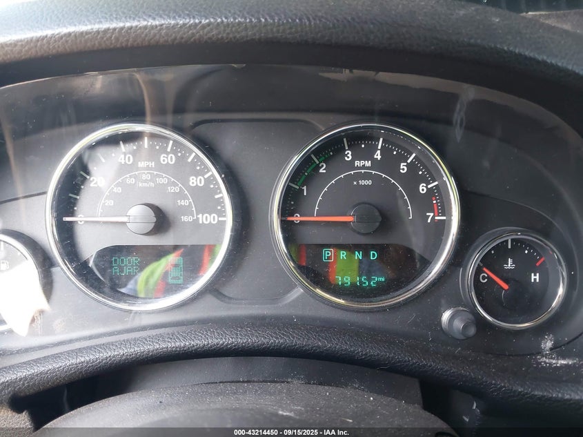 2017 JEEP WRANGLER UNLIMITED SPORT 4X4 - 1C4BJWDG5HL748608