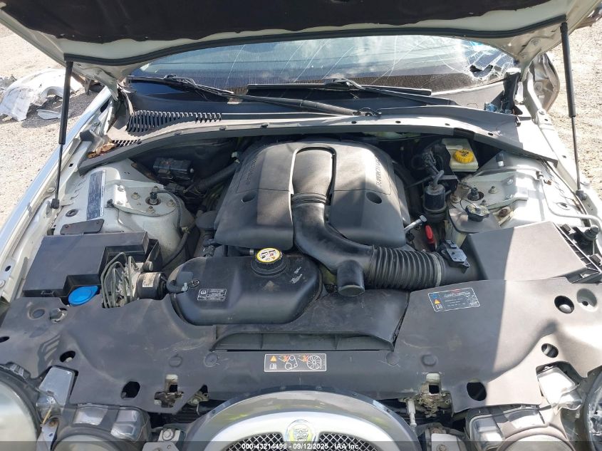 2005 Jaguar S-Type 4.2L V8 R VIN: SAJWA03V651N15957 Lot: 43214498