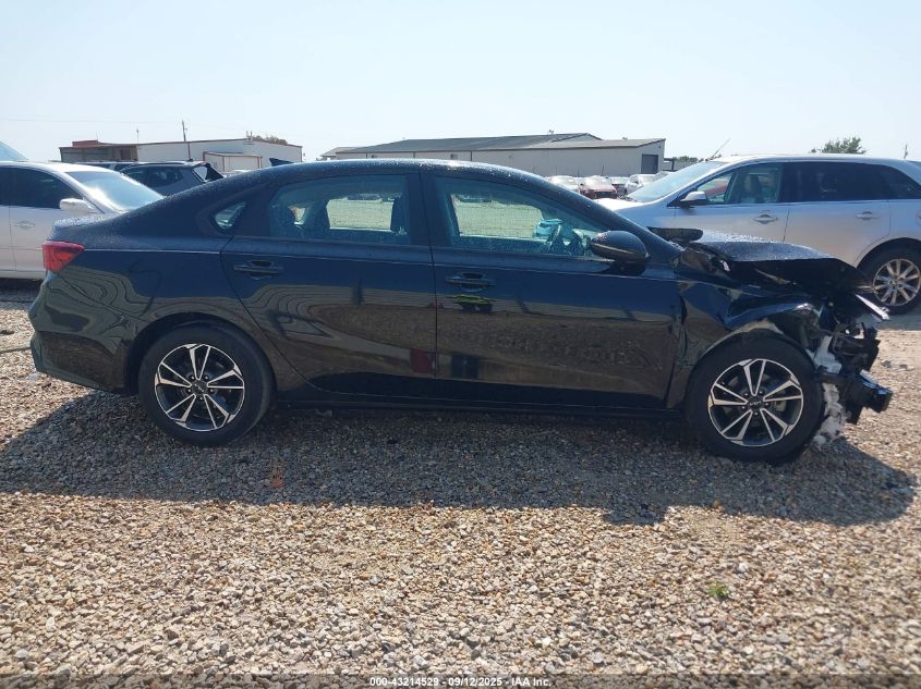 2022 Kia Forte Lxs VIN: 3KPF24AD5NE418663 Lot: 43214529