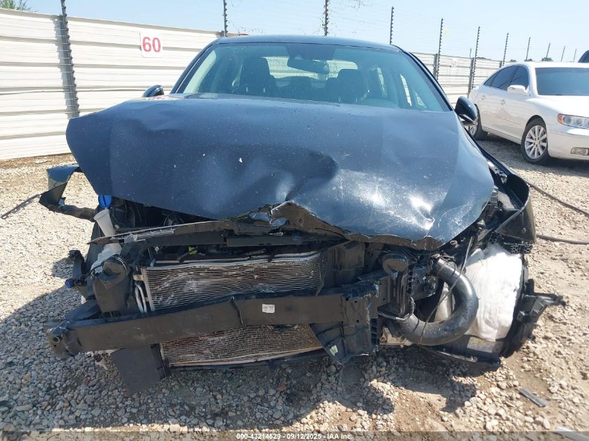 2022 Kia Forte Lxs VIN: 3KPF24AD5NE418663 Lot: 43214529