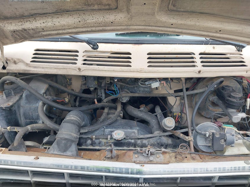 1983 Dodge Ram Van B250 VIN: 2B6HB23T8DK370393 Lot: 43214628